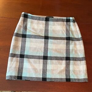 Talbots Black and Cream Plaid Pencil Skirt size 10P